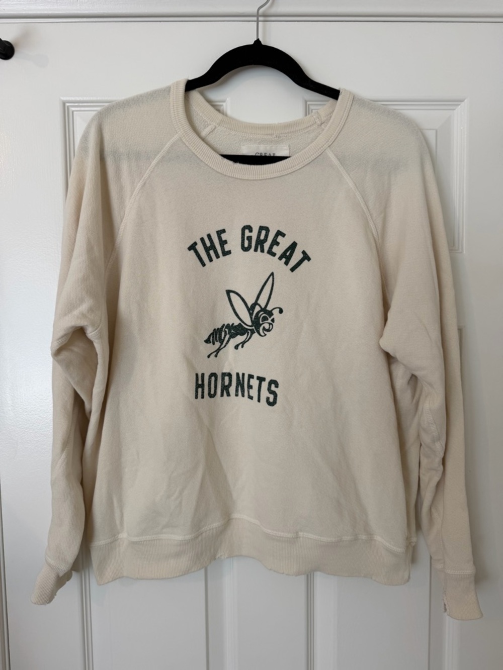 THE GREAT. Cream 'The Great Hornets' Graphic Sweatshirt